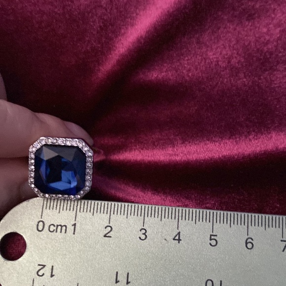 Statement ring - Picture 9 of 11